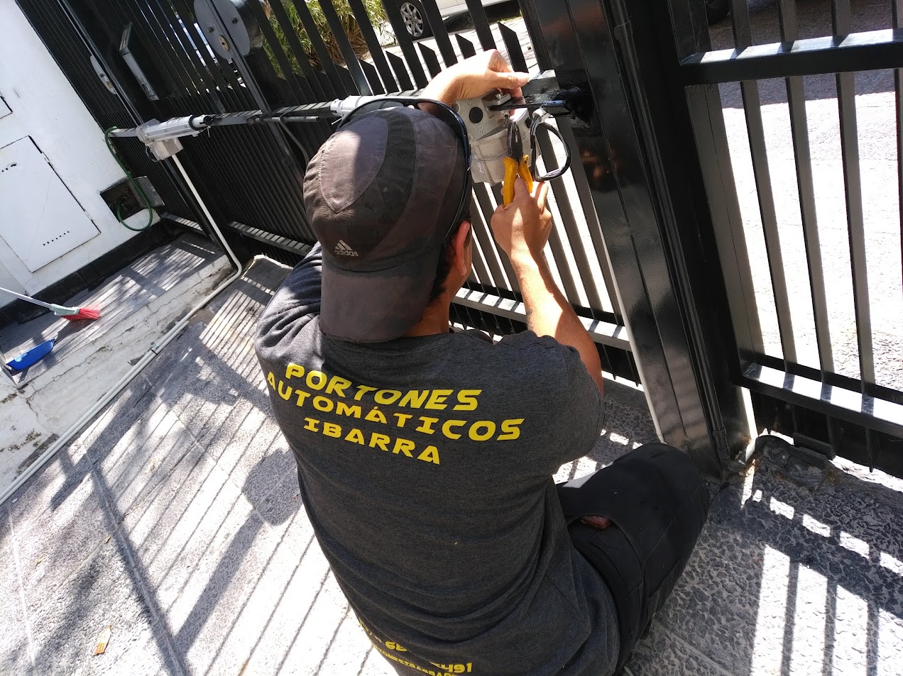 Portones Batientes — foto 2